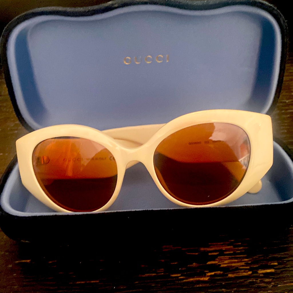 Gucci Cream Cat-Eye Sunglasses With Brown Lenses